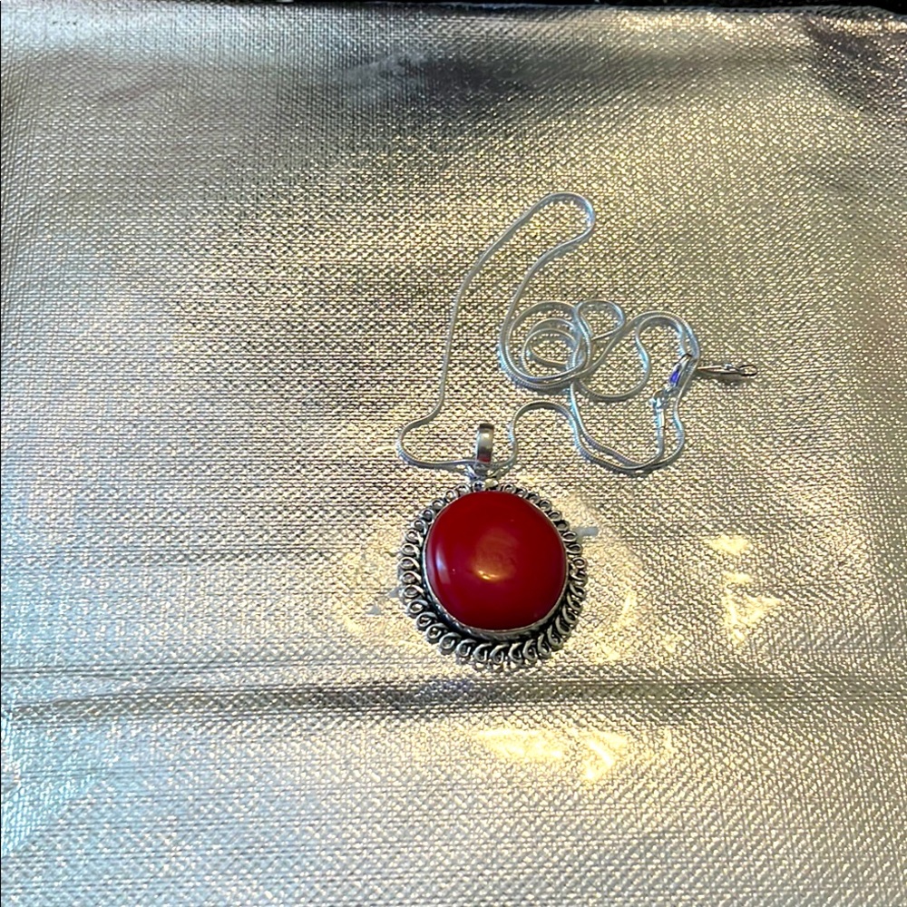 Elegant Labradorite Red 1.4 inches Pendant .925 snake chain Necklace 24 inche